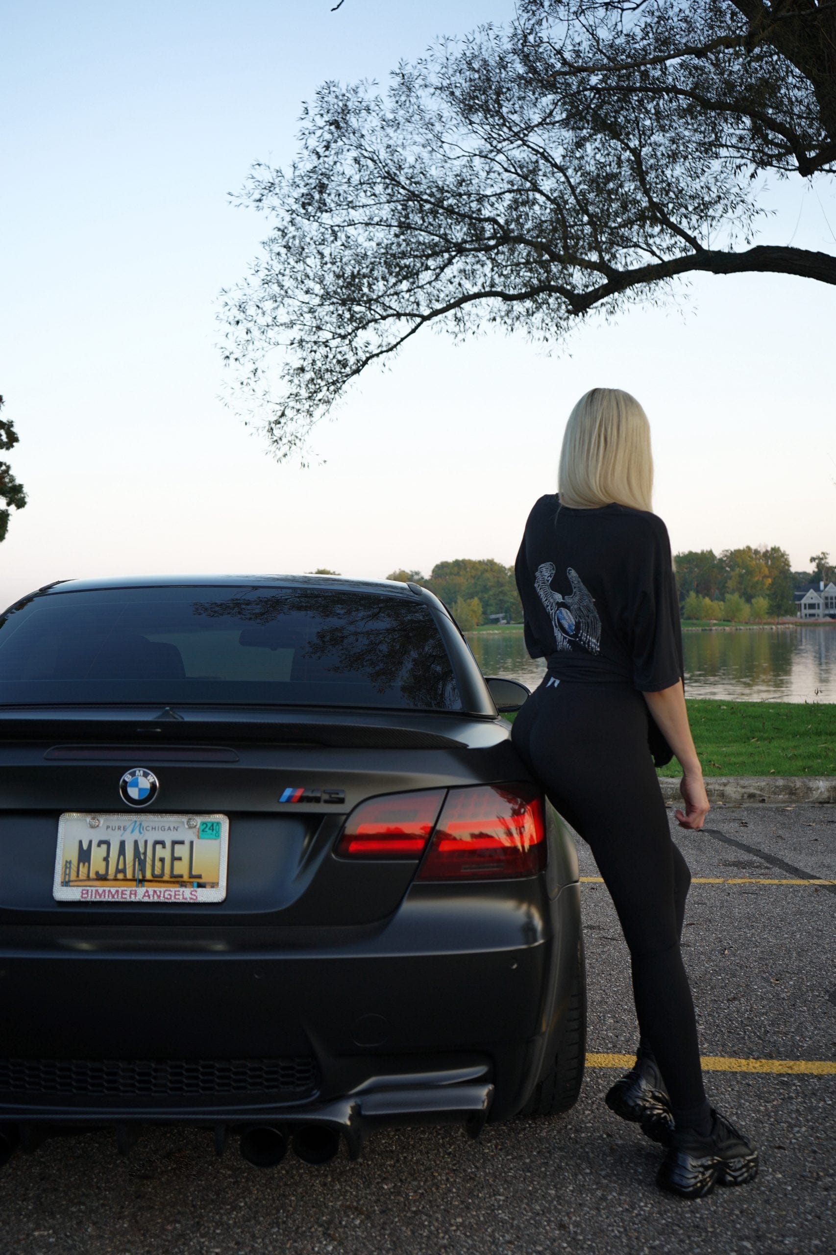 Shimmer & Drive License Plate Frame - Bimmer Angels